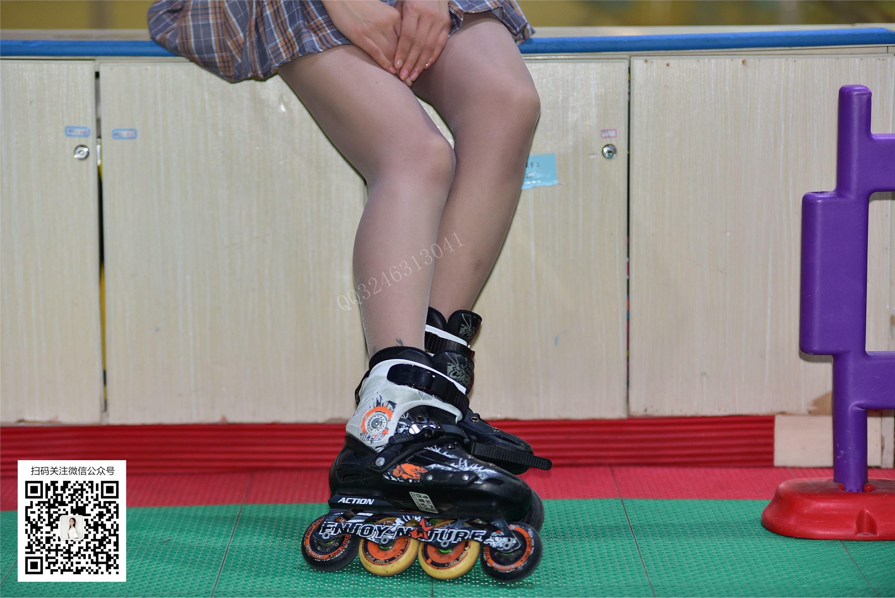 No.069 Lily - Roller skating girl